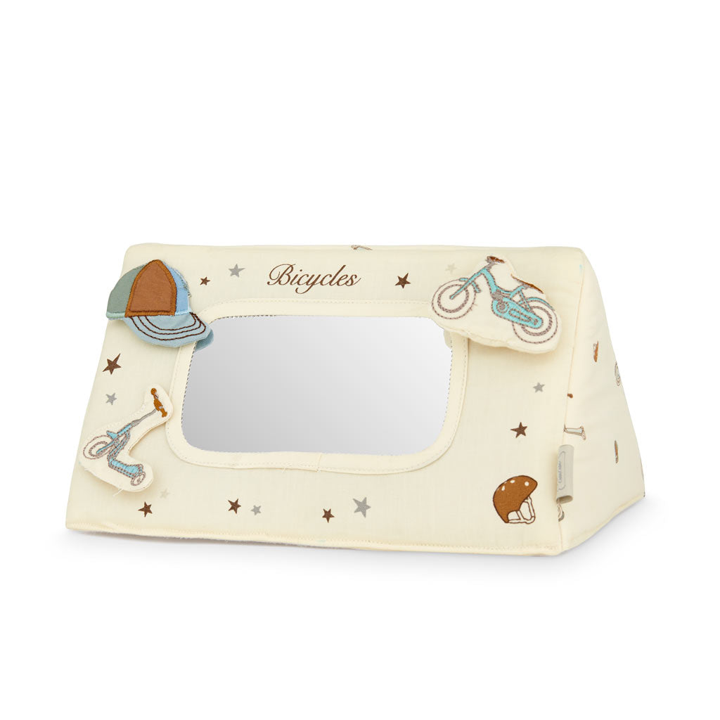 Cam Cam Copenhagen Tummy Time Spiegel Fahrräder – Born Kids