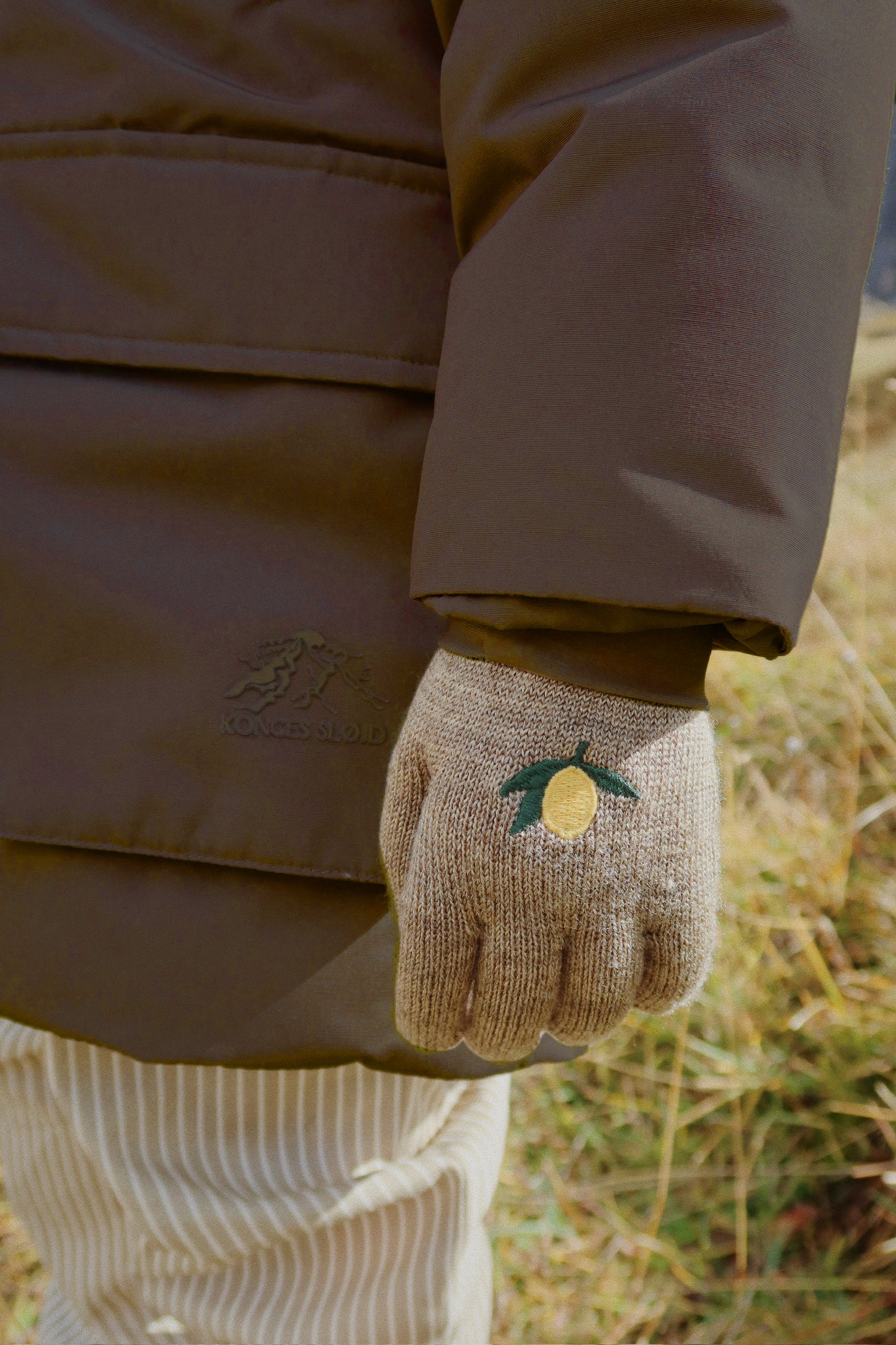 KONGES SLØJD - 2PACK FRILLA GLOVES - LEMON/STRIPE
