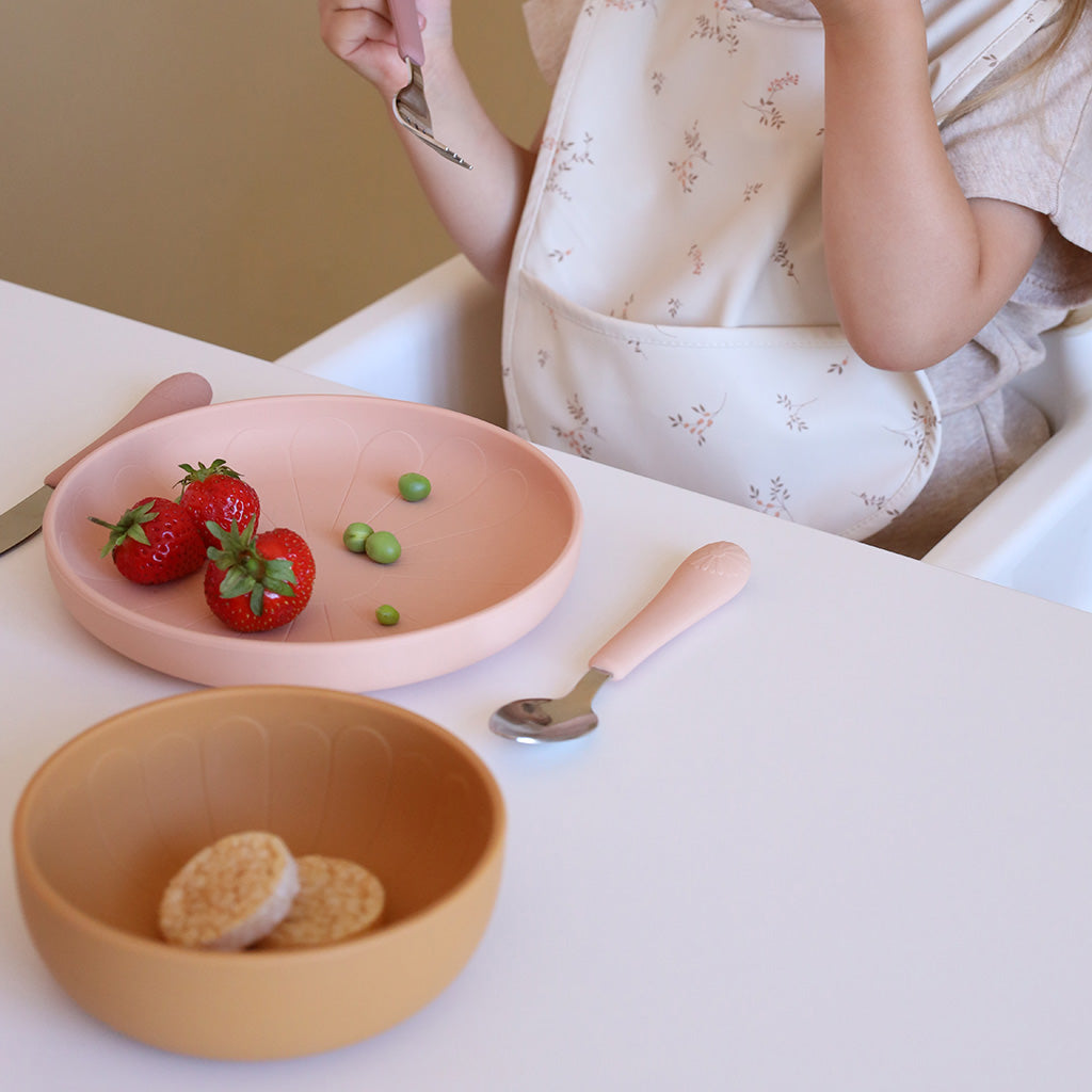 Cam Cam Copenhagen Flower Plates Coral Mix