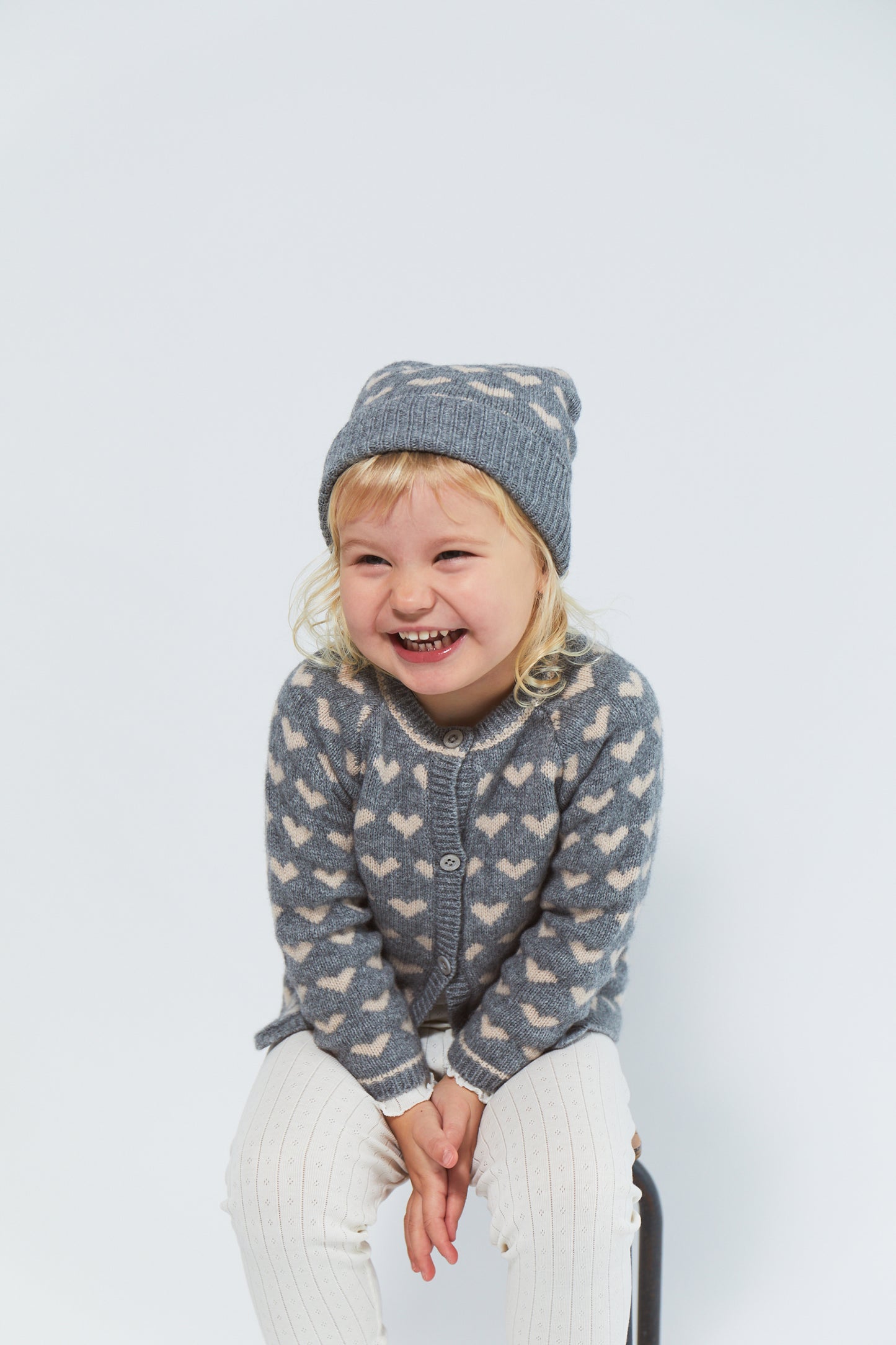 Copenhagen Colors Cashmere Beanie W. Hearts & Pompom