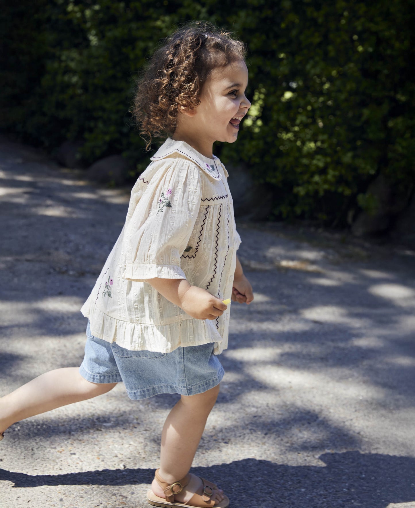 FLIINK - DOBBY SS ROSE EMBR BLOUSE